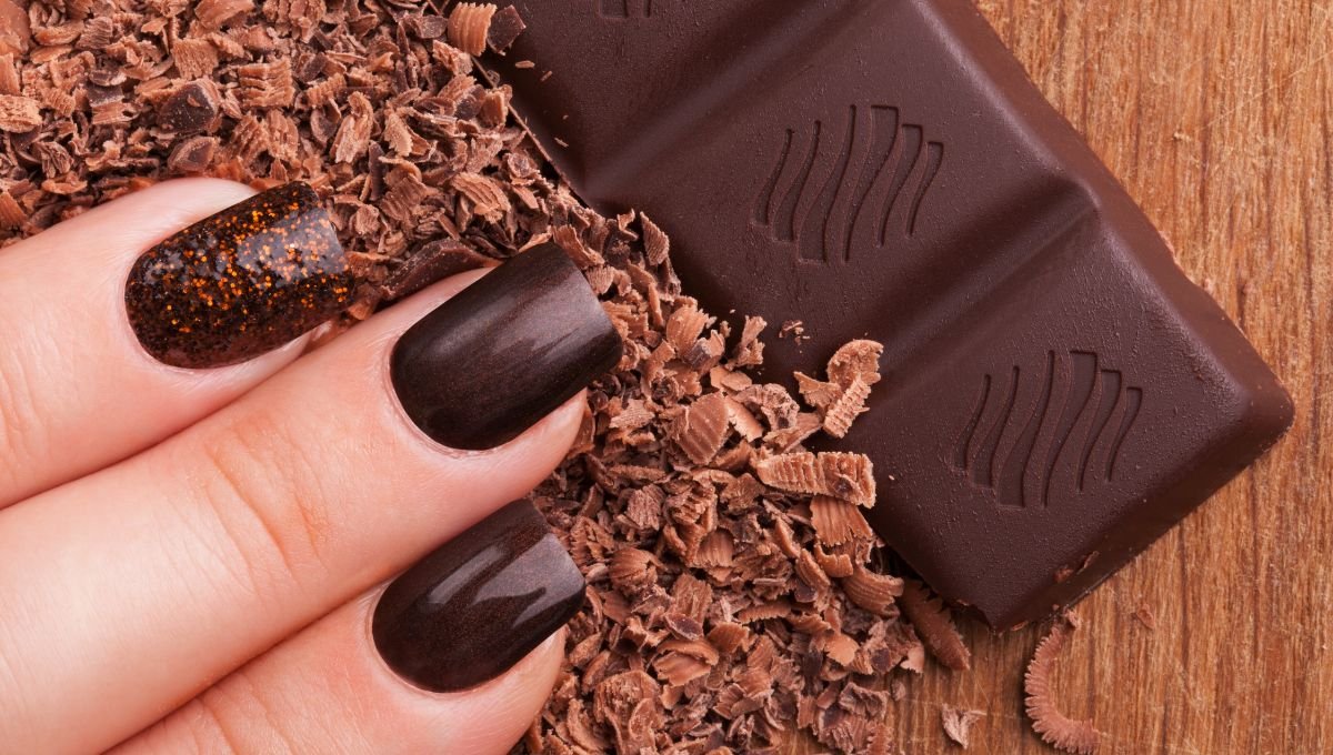 Retro Dots and Chocolate Gloss for Fall 2025