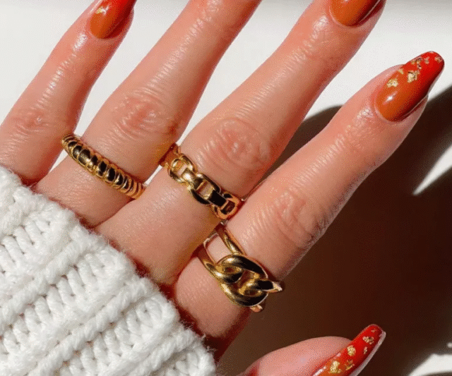 8 Stunning Fall Leaf Nail Designs to Try This Season