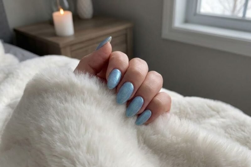 Gorgeous Minimal Winter Nails You Can Try Today — see the ideas